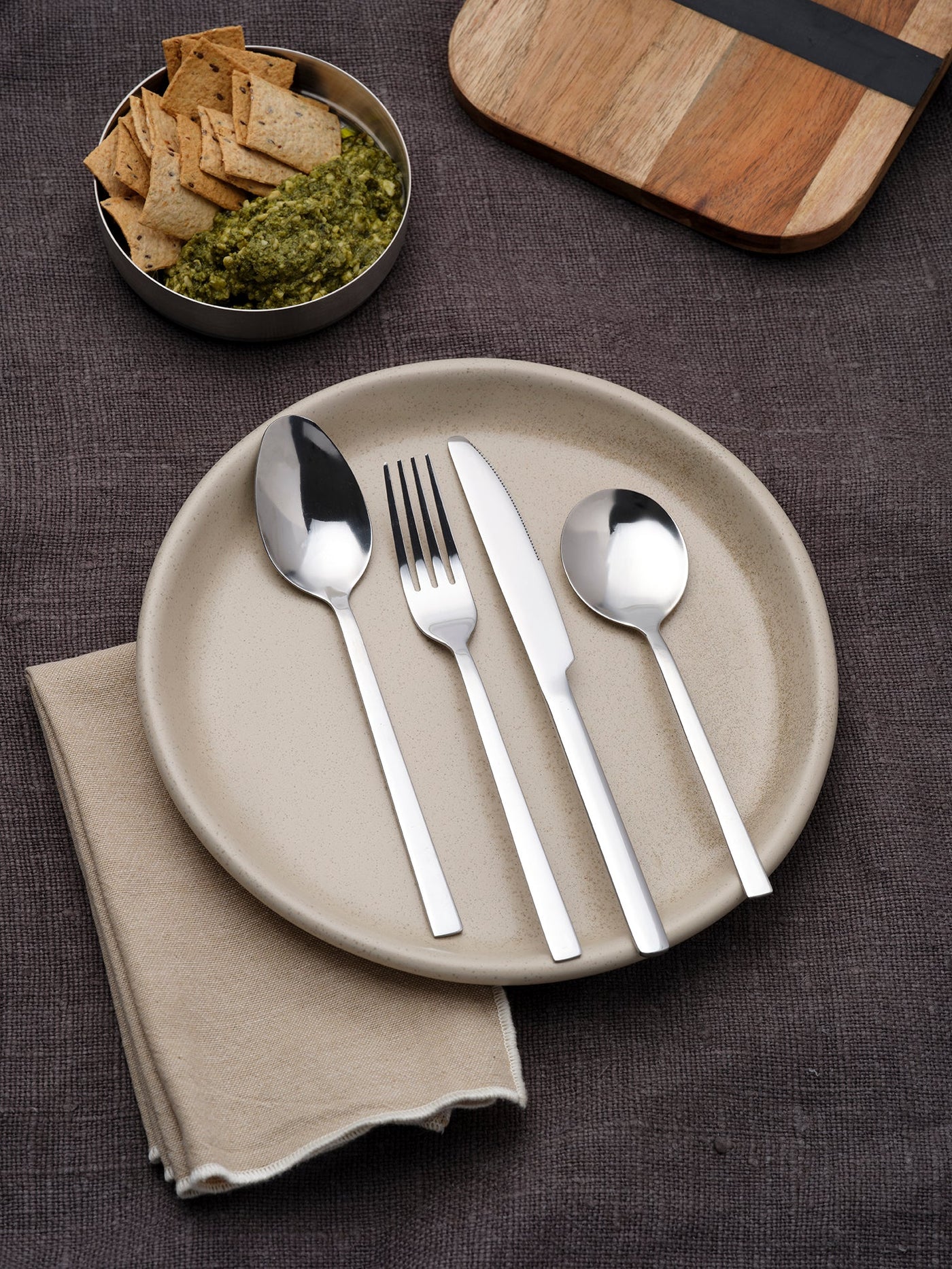 Bronte Dessert Knife